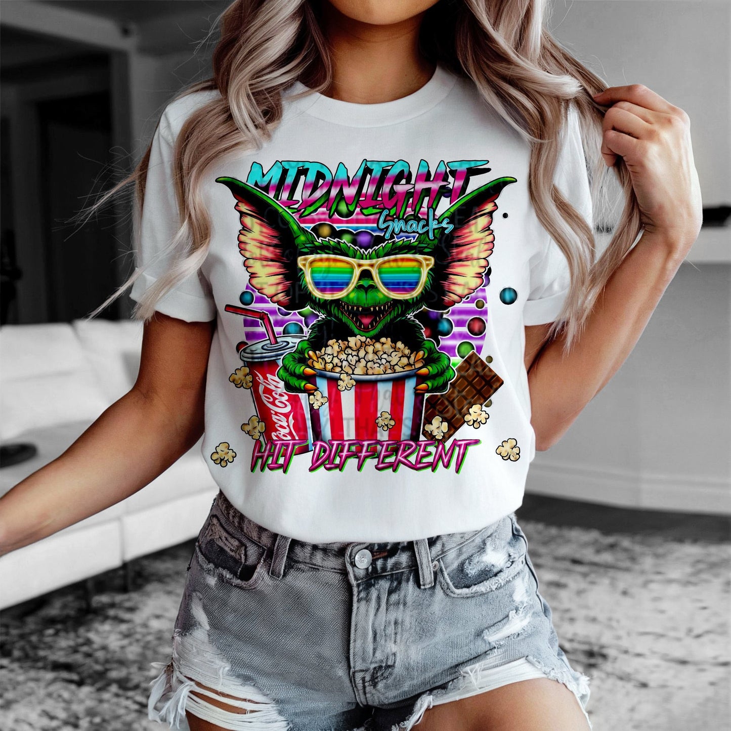 MIDNIGHT SNACK TEE