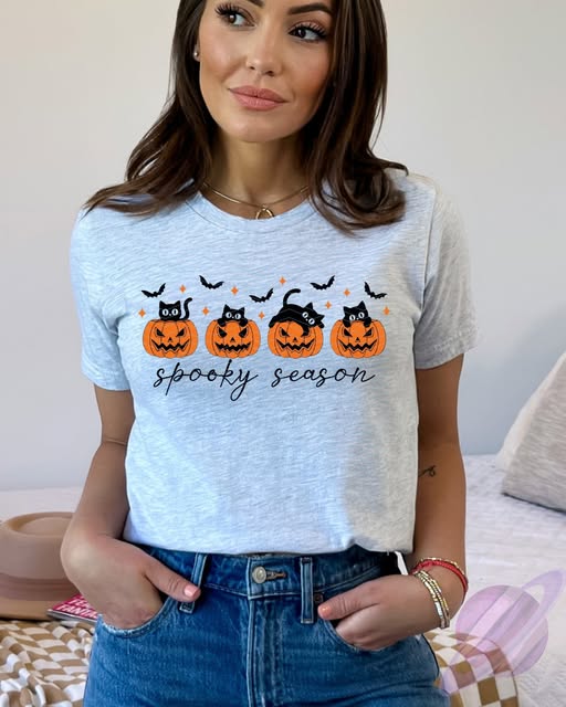 SPOOKY SEASON CATS TEE